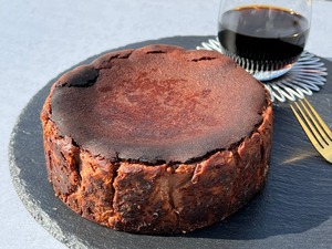 冬季限定【冷凍】TAMSの濃厚チョコレートケーキ（チーズケーキ）15cmホール