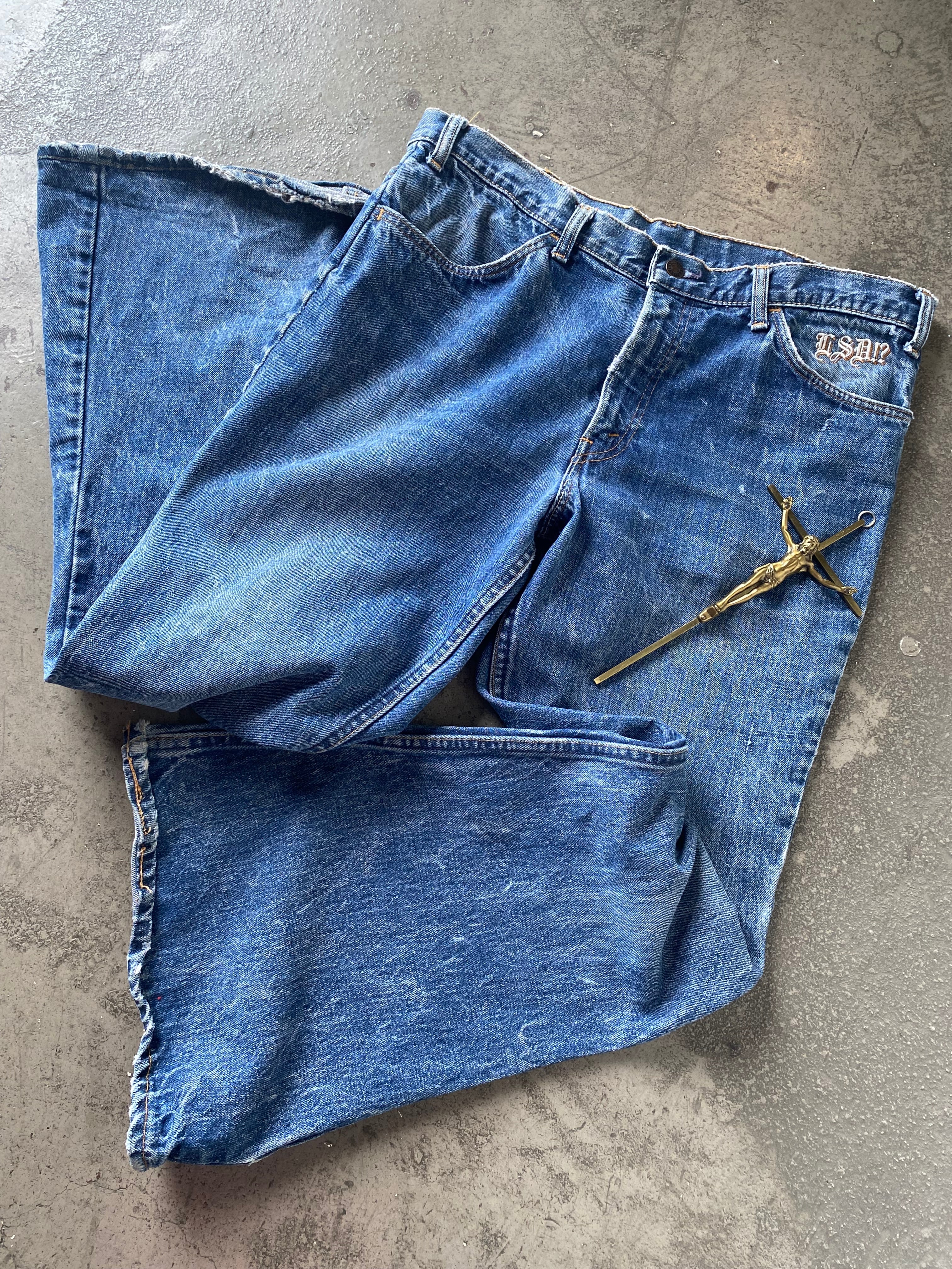 BUTTSTAIN!ANTI FASHION!