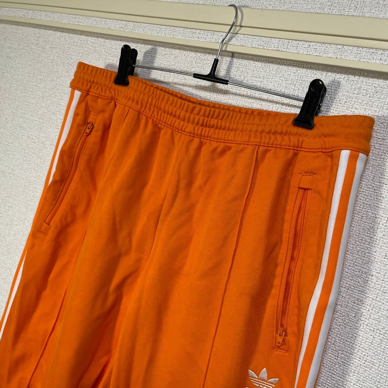 アディダス ジャージパンツトラックパンツ ベッケンバウアーオレンジ 