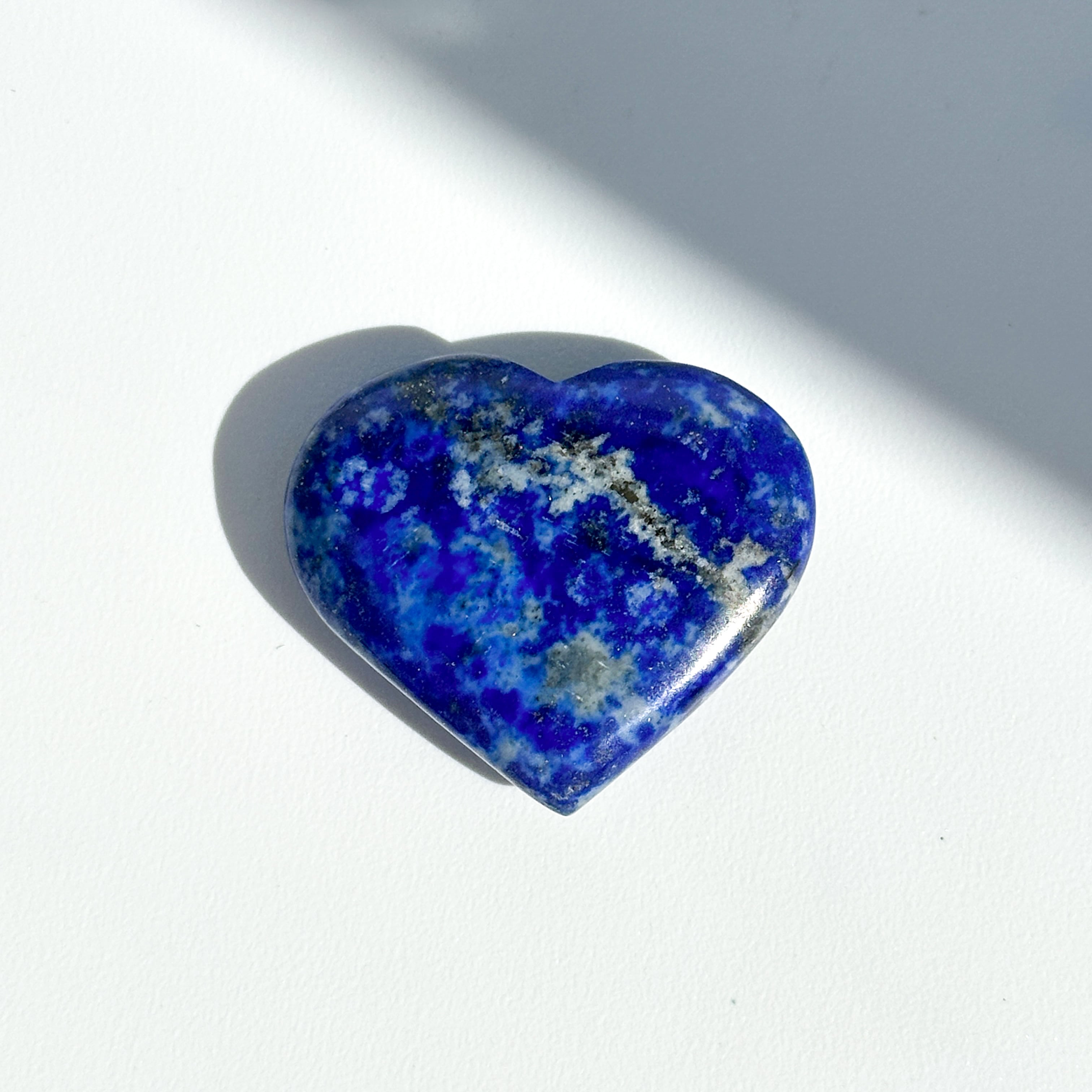 ラピスラズリ ハート型62♡ Lapis Lazuli ♡天然石・鉱物・パワーストーン・インテリア
