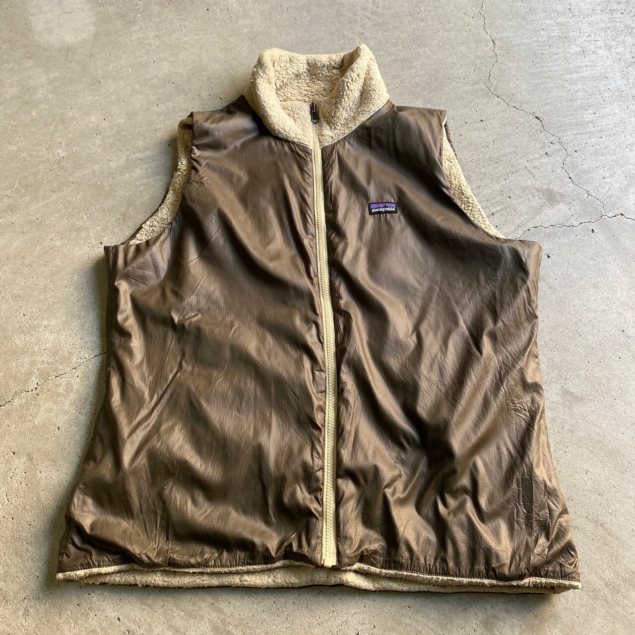 patagonia パタゴニア リバーシブル フリースベスト ボアベスト 