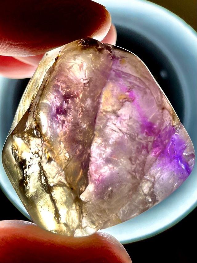 2) 内なる調和と安定「アメジスト・スモーキー・オパール」