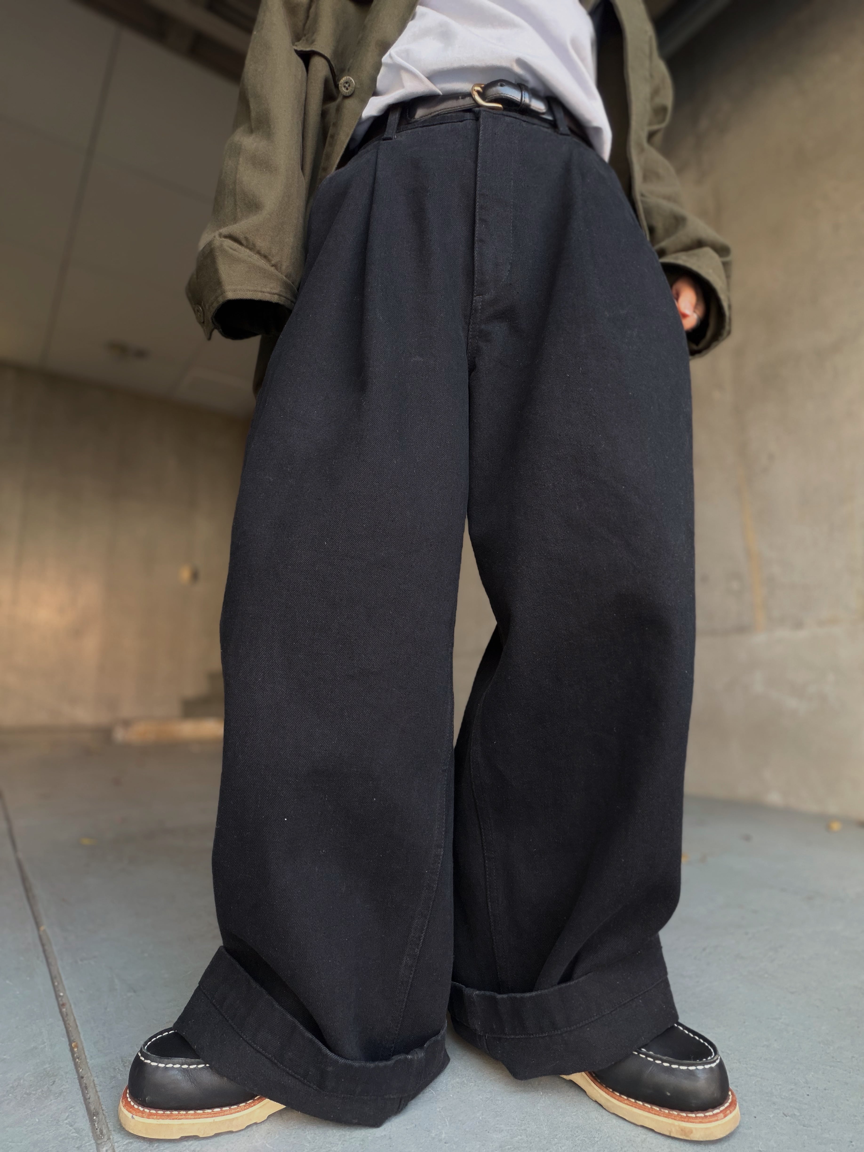 map. | OVERLAP CLOTHING