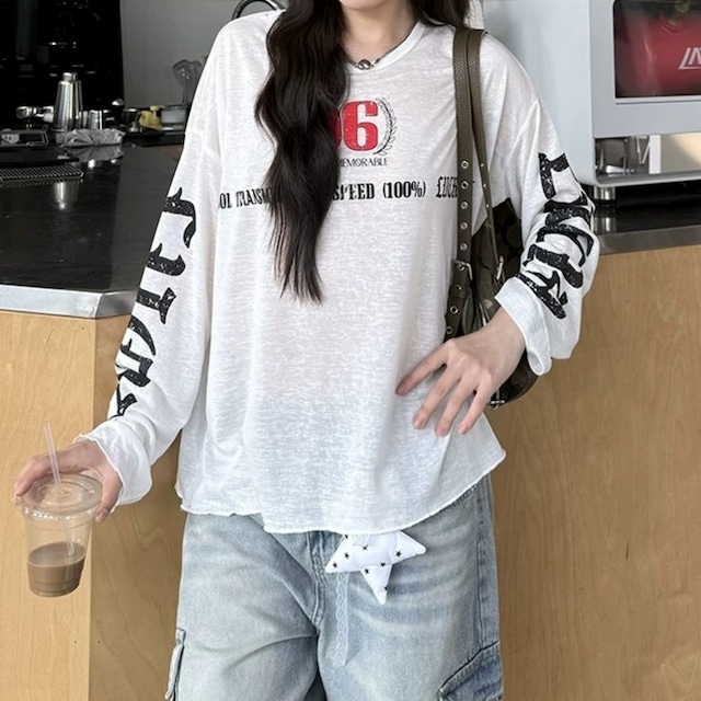 ビッグナンバリンググラフィックルーズフォルムTシャツ 1col R02472