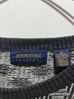 90's NTERNATIONAL PASSPORT Sweater【L】