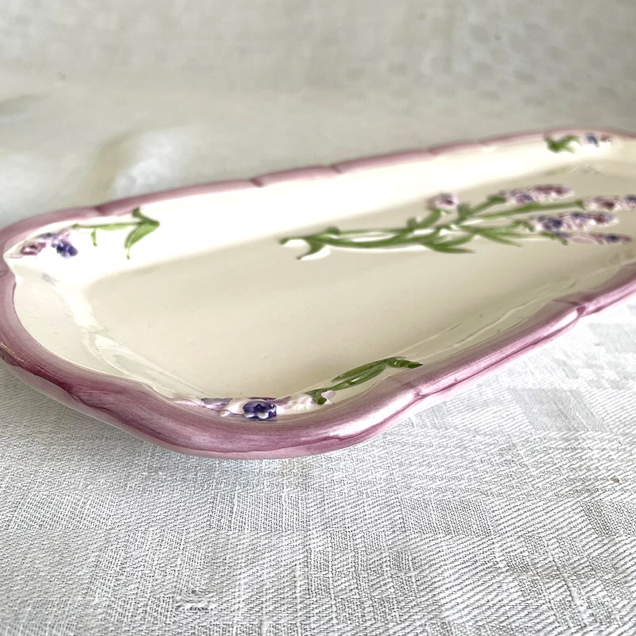 ケーキ長皿　パープル　ラベンダー　レクタングル プレート 12OTde8