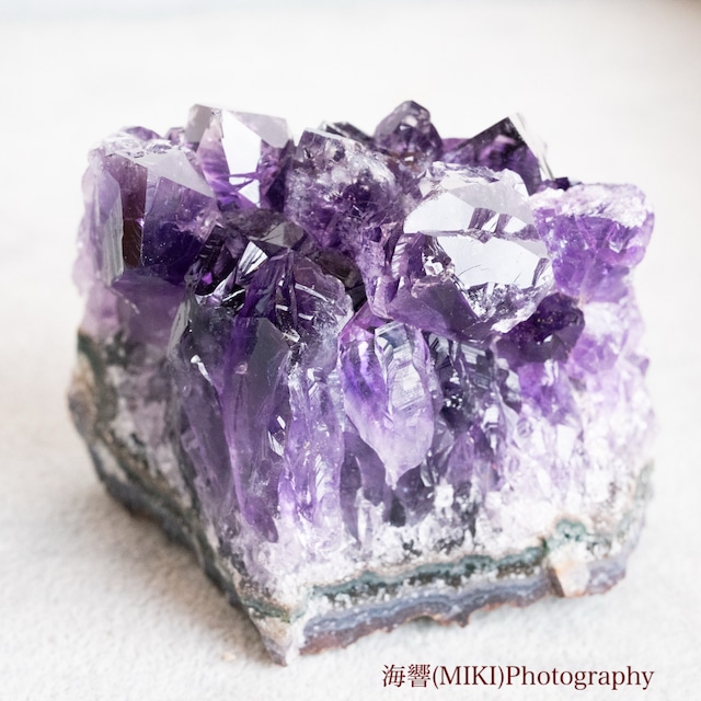 【海響(MIKI)セレクト アメジスト(紫水晶)クラスター #21 】エネルギークリアリング&チャージ 付き 浄化、瞑想、玄関に 送料無料 【海響(MIKI)セレクト アメジスト(紫水晶)クラスター #21 】エネルギークリアリング&チャージ 付き 浄化、瞑想、玄関に 送料無料