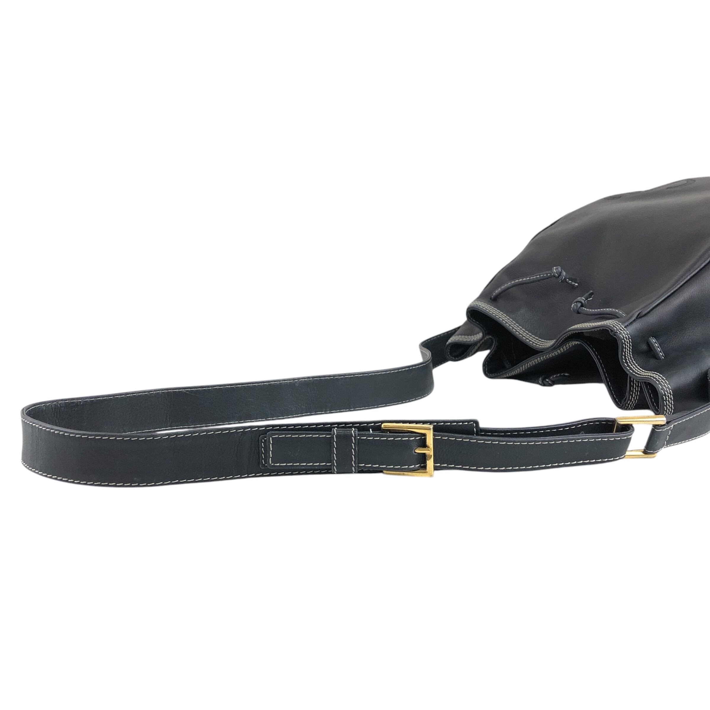 美品　LOEWE オールド　ロエベ  アナグラム　ナッパレザー　ショルダーバッグ LOEWE ロエベ ショルダーバッグ ネイビー アナグラム ナッパレザー