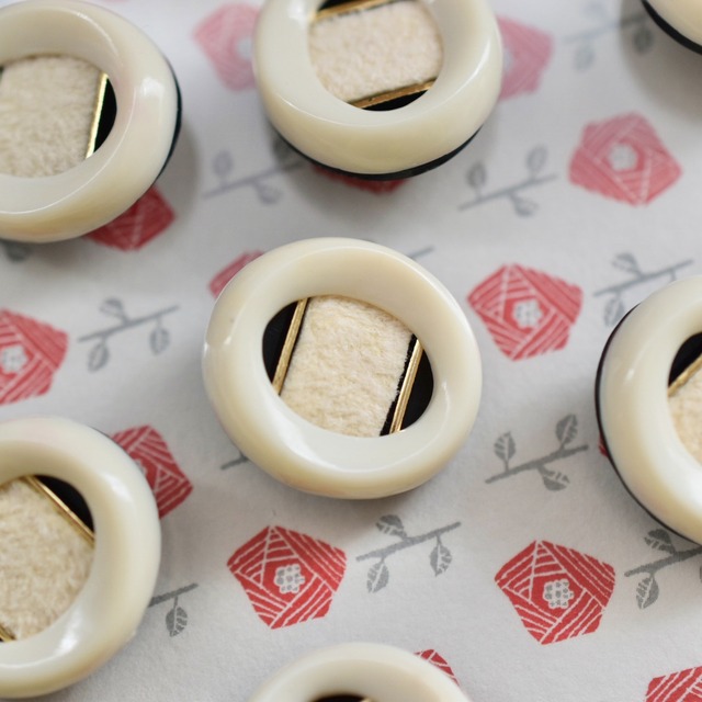 オーバル アイボリーフレーム×ファブリック 19㎜