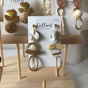 シェル 大振り アシンメトリーピアス / イヤリング / サージカルステンレス