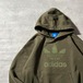 adidas / center logo hoodie size L