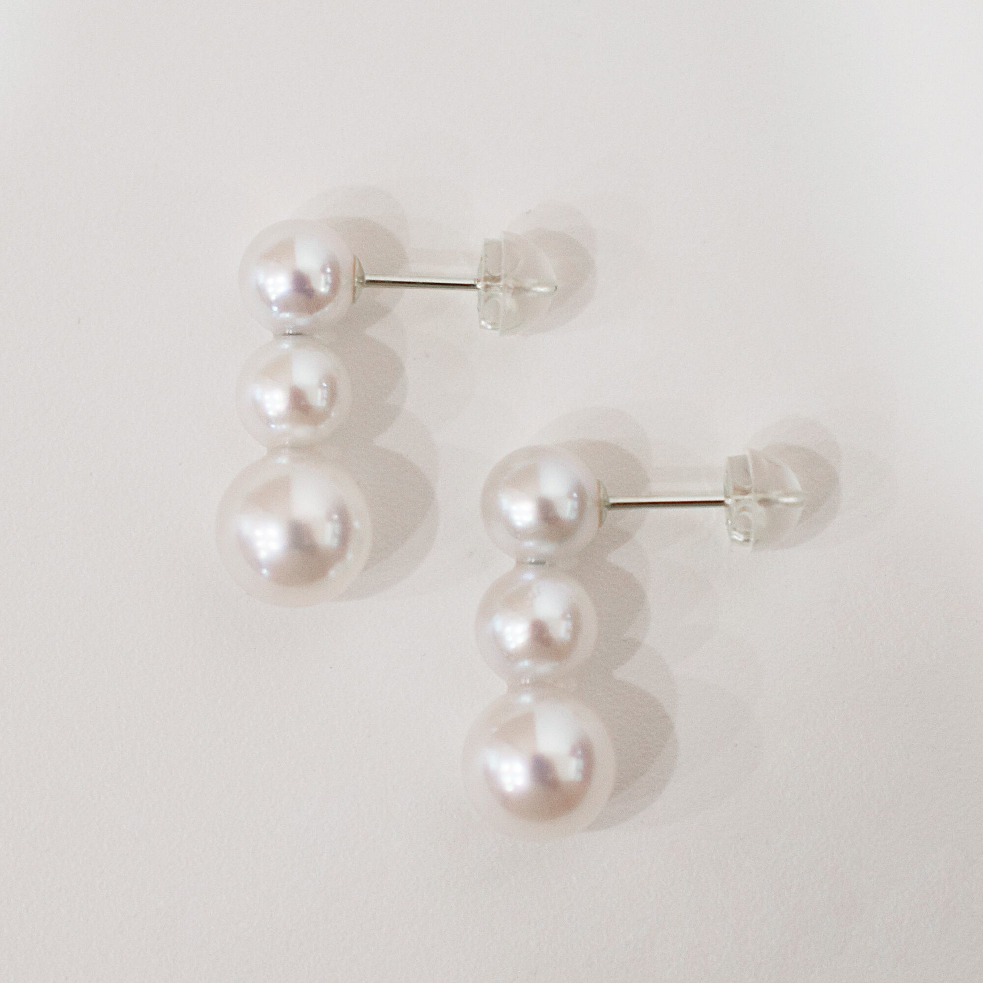 pearl593］ 6mm - 6.5mm × 7.5mm - 8mm 縦 3連 ピアス あこや真珠 熊本