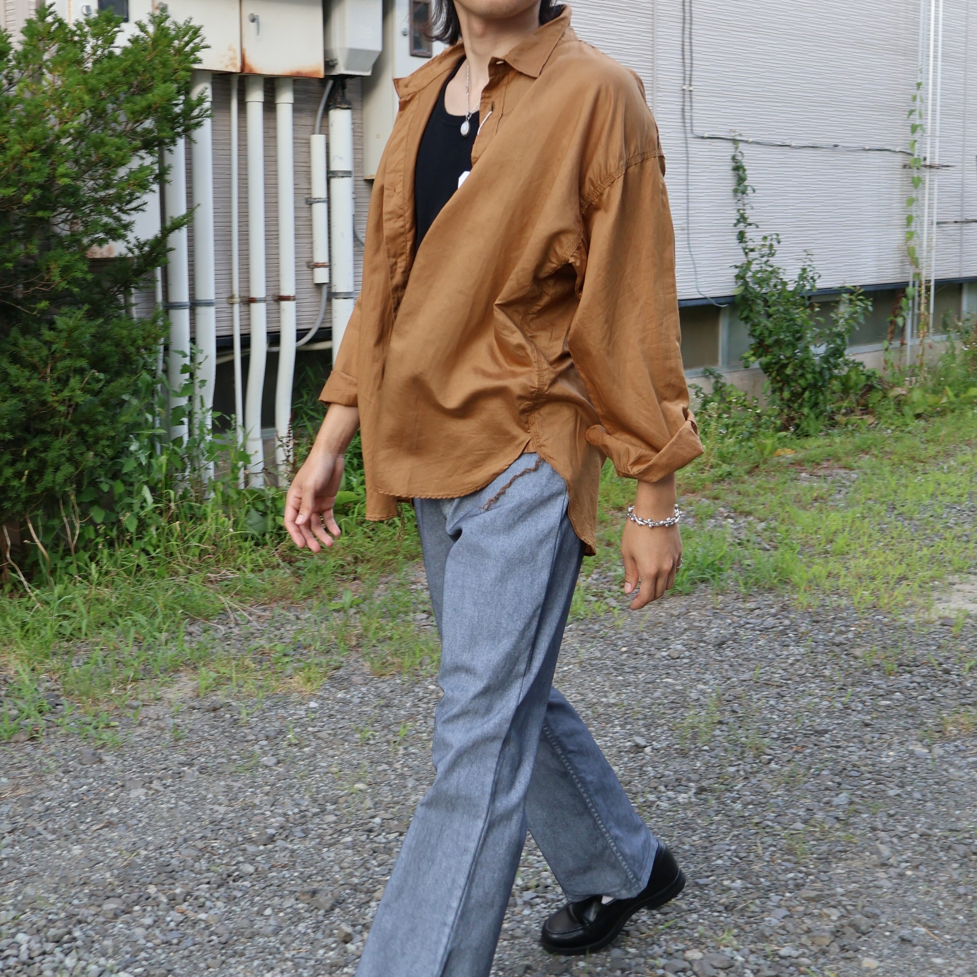 Gurank “ Ramie shirts ( Camel )”