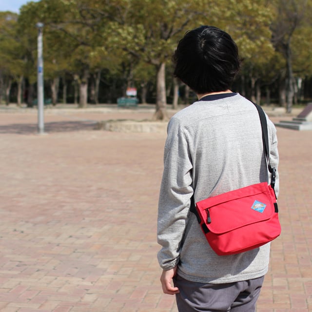 SALE】フェスバッグ TGIF! メッセンジャーバッグ | フェスバッグ