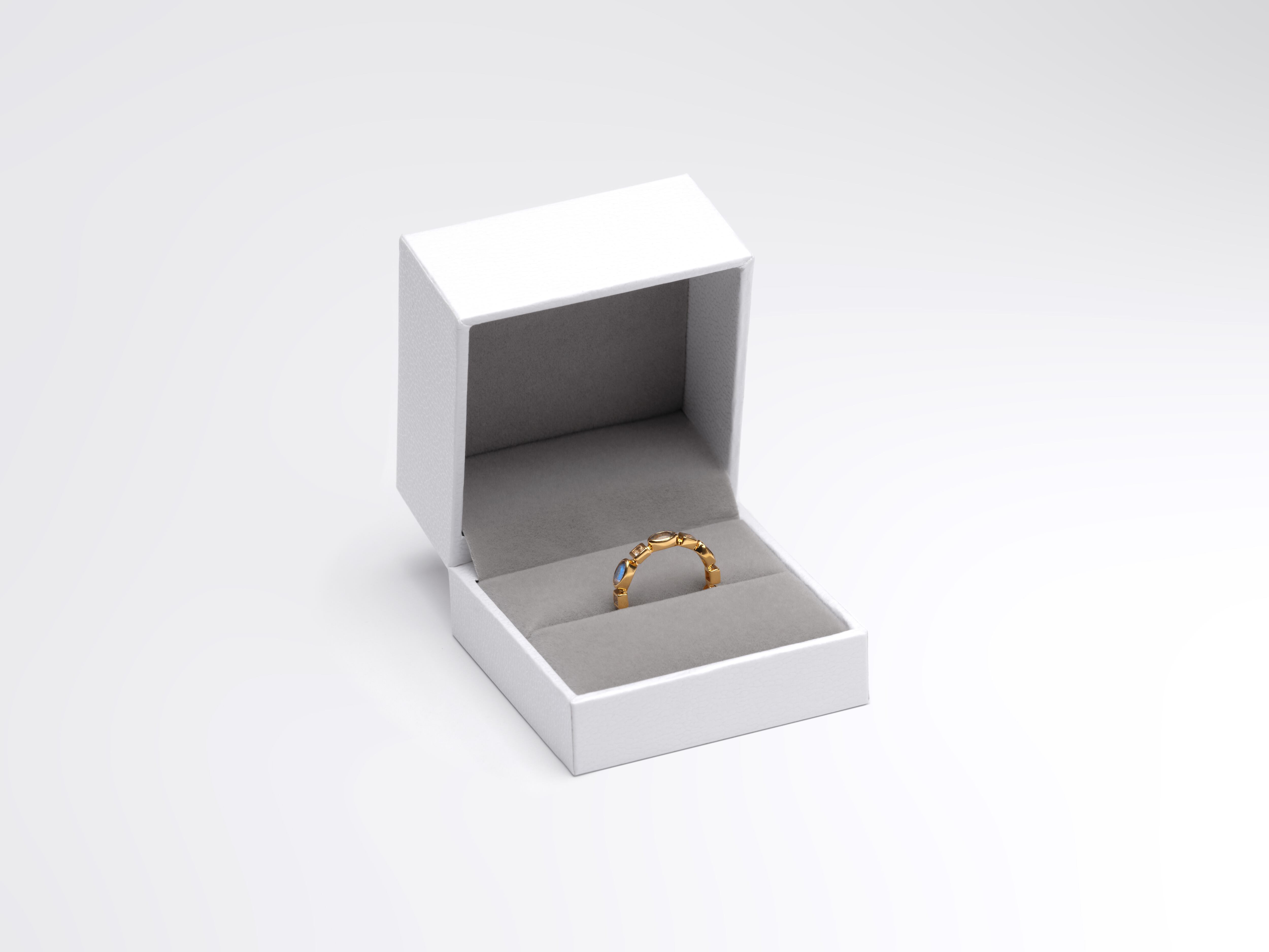 S925 RAINBOW MOON STONE SQUARE ETERNITY RING | TOME JEWELRY