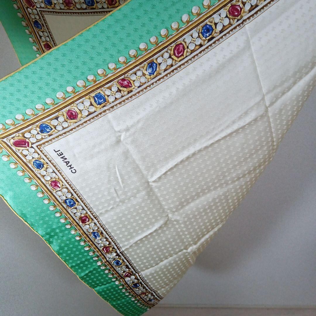 す32超美品 シャネル スカーフ 最高級シルク100 ココマーク 総柄 宝石