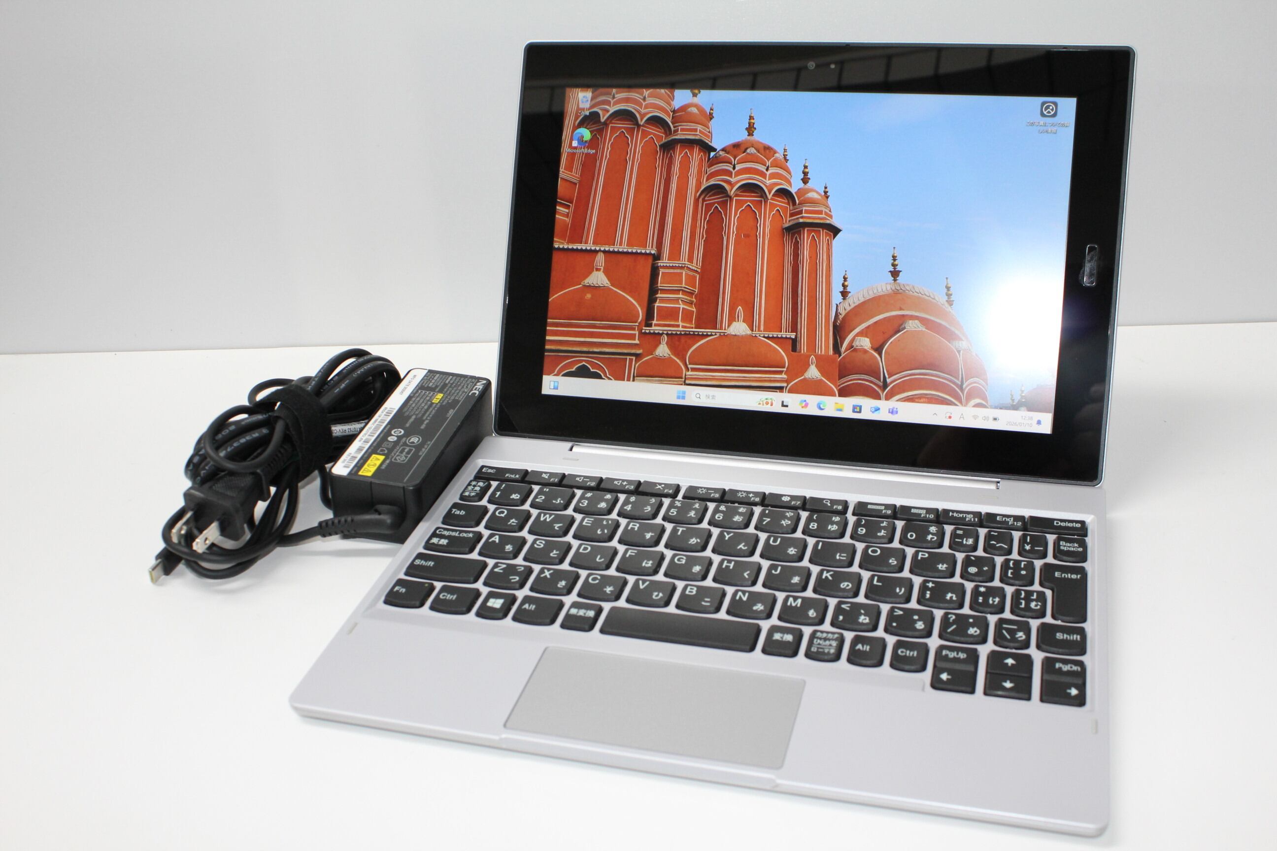 ノートPC】NEC〈LAVIE NS150/FAW〉Intel Celeron/SSD256GB/メモリ8GB 