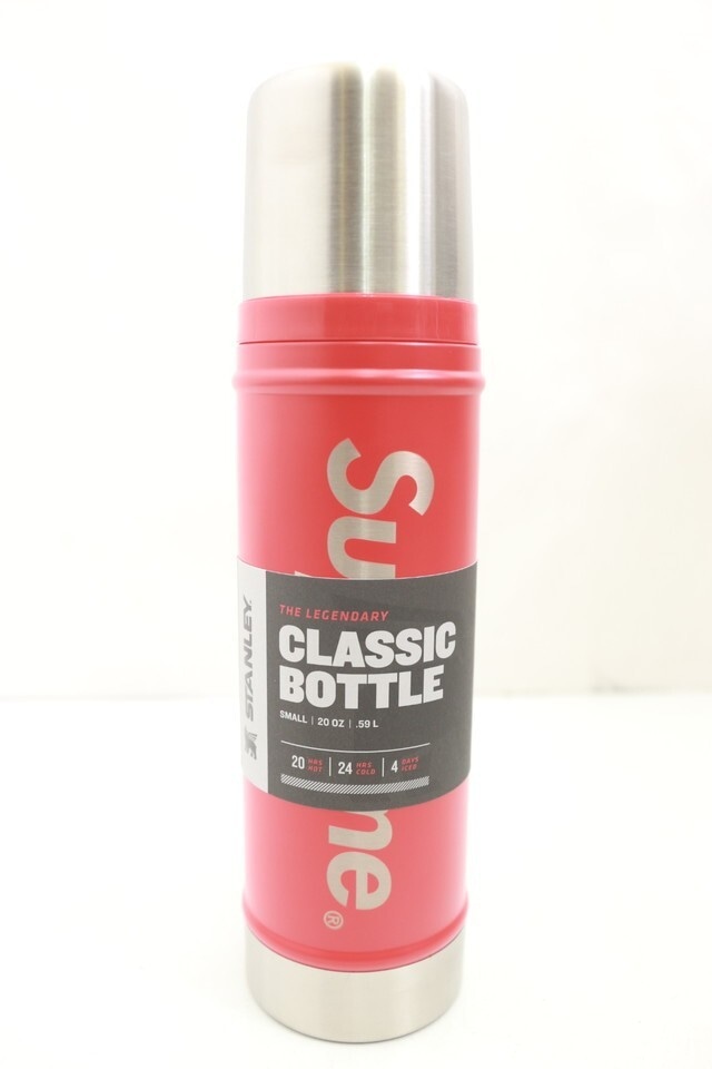Supreme Stanley 20 oz. Vacuum Insulated Bottle RED 5579