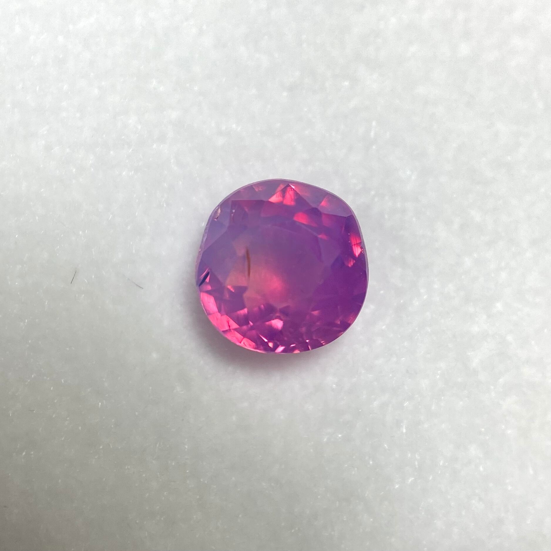 いちごみるくなシルキーサファイア