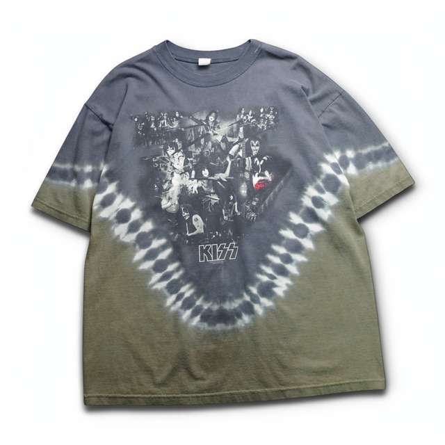 “KISS” Just 2000's tie-dye  T-shirt "made in USA"
