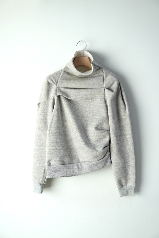 TANAKA / DRAPE SWEATSHIRT