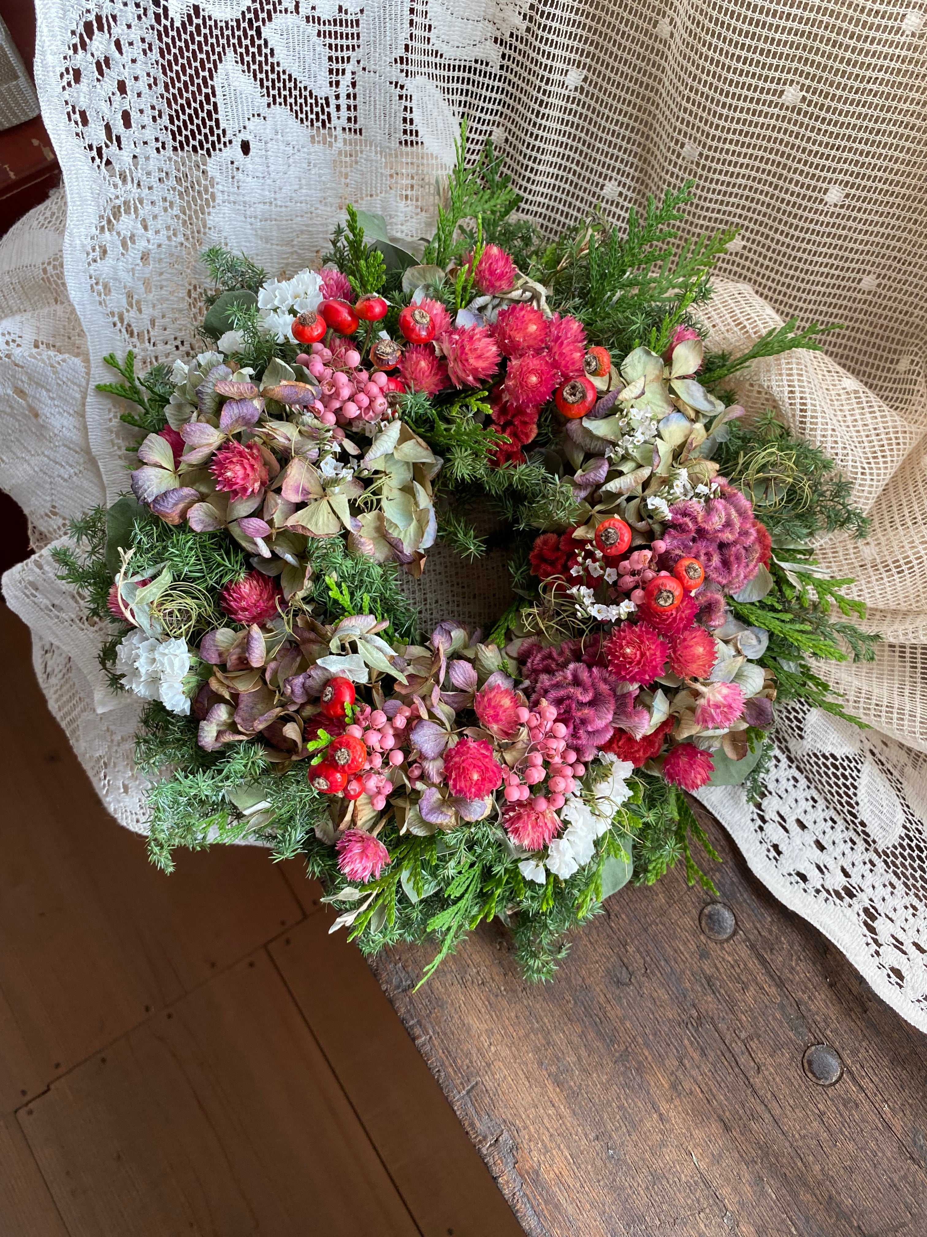 季節の草花のリース＊約20cm＊ | ドライフラワー工房 花戸