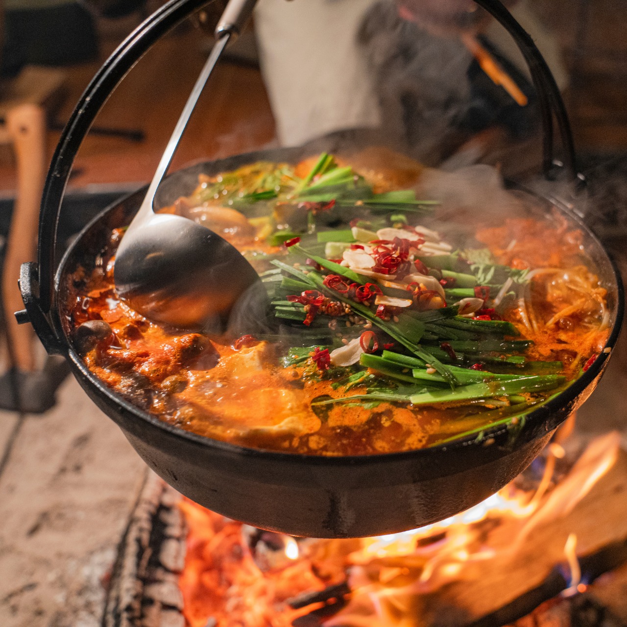 【激辛ファン垂涎！】和牛ホルモンチゲ