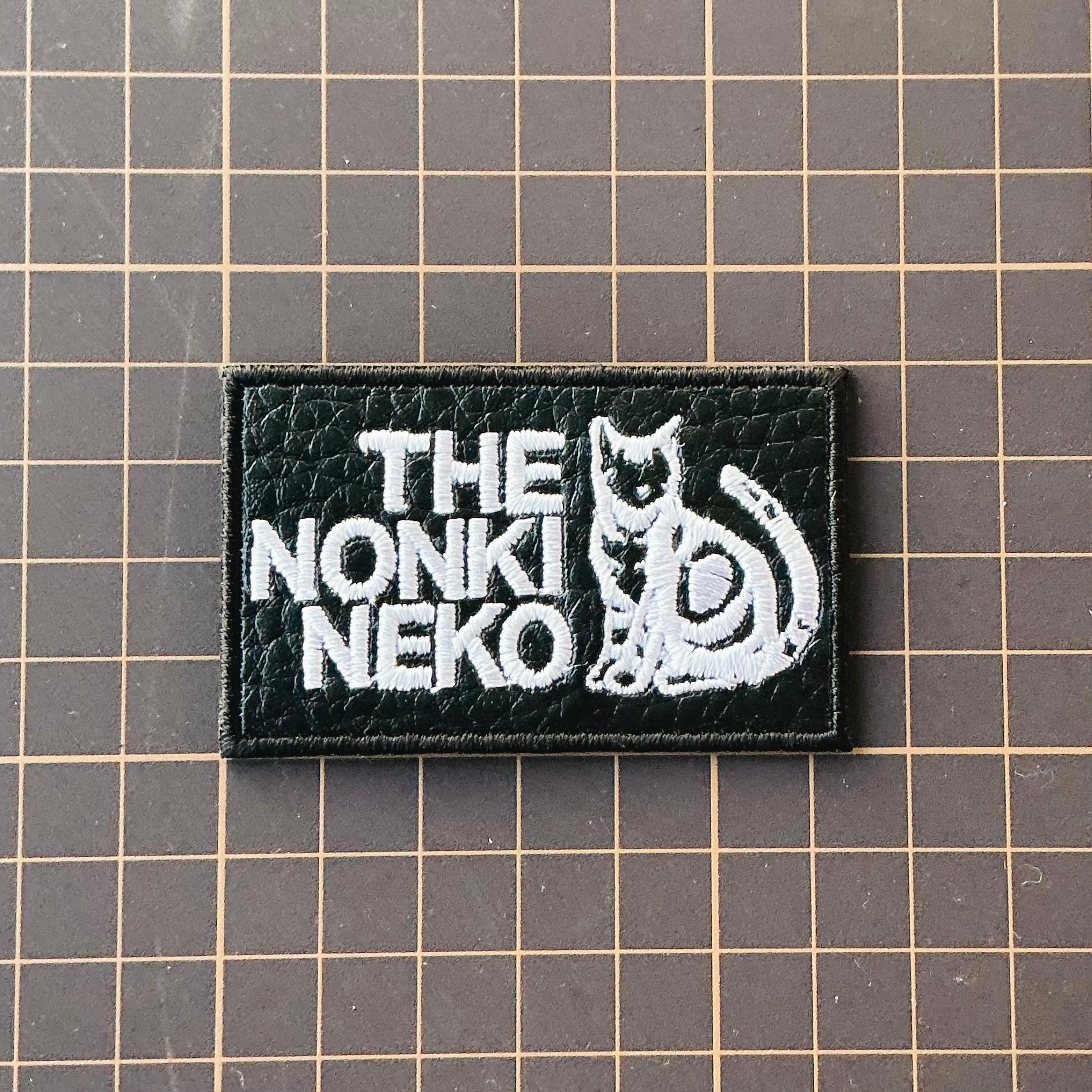 刺繍ワッペン フェイクレザーワッペン レザータグ 猫 ネコ ねこ