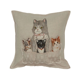 【3営業日以内に発送】CORAL&TUSK [Basket of Kittens Pocket Pillow] ポケット・縫いぐるみ付きクッションカバー40x40cm (コーラル・アンド・タスク)