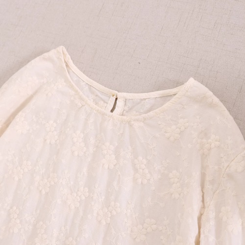 2色/裾切り替え刺繍ギャザーワンピ ・12154