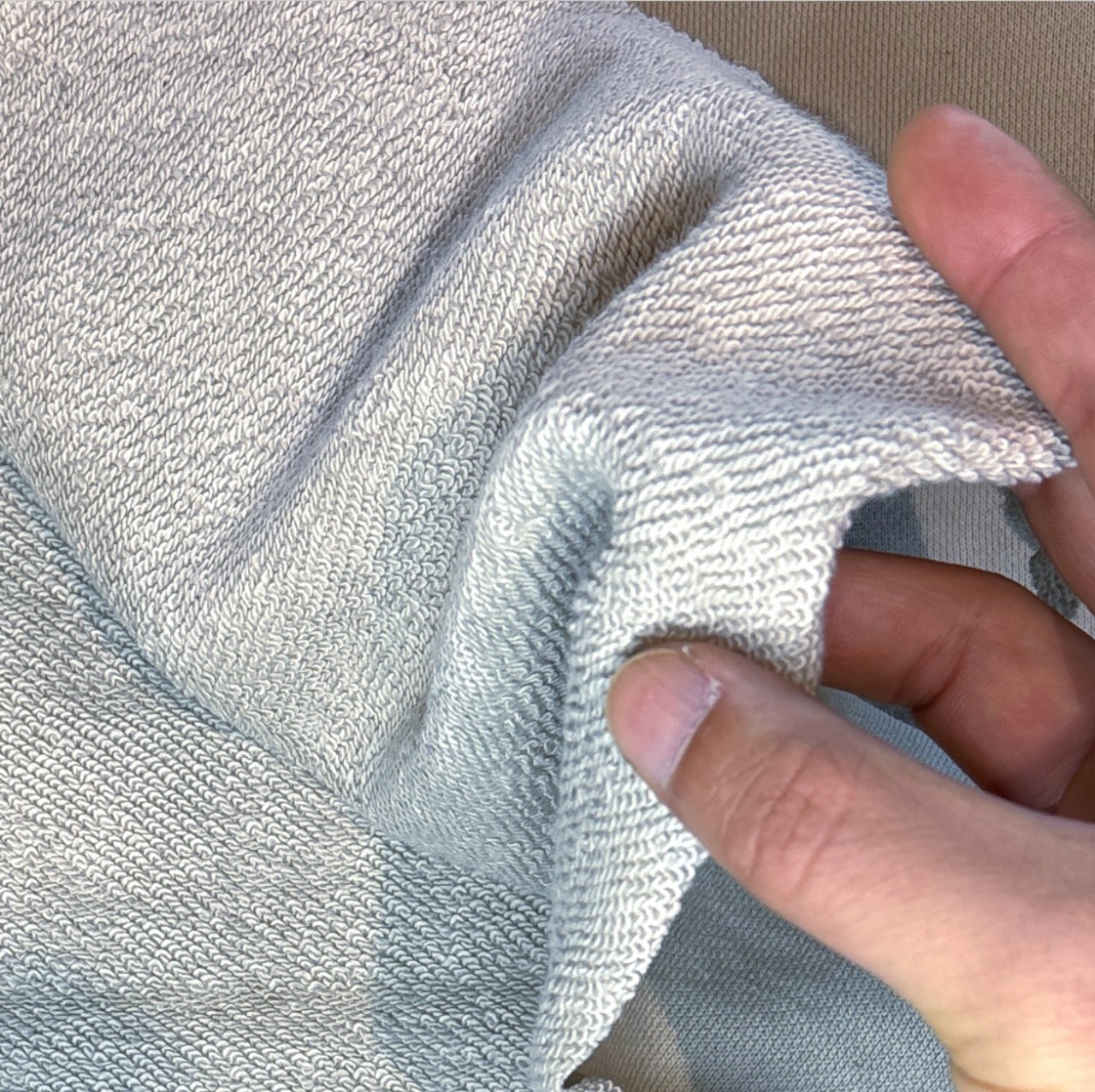 ★TC223◆2m◆綿100%ど詰め裏毛ニット生地◆ライトミントベージュ系