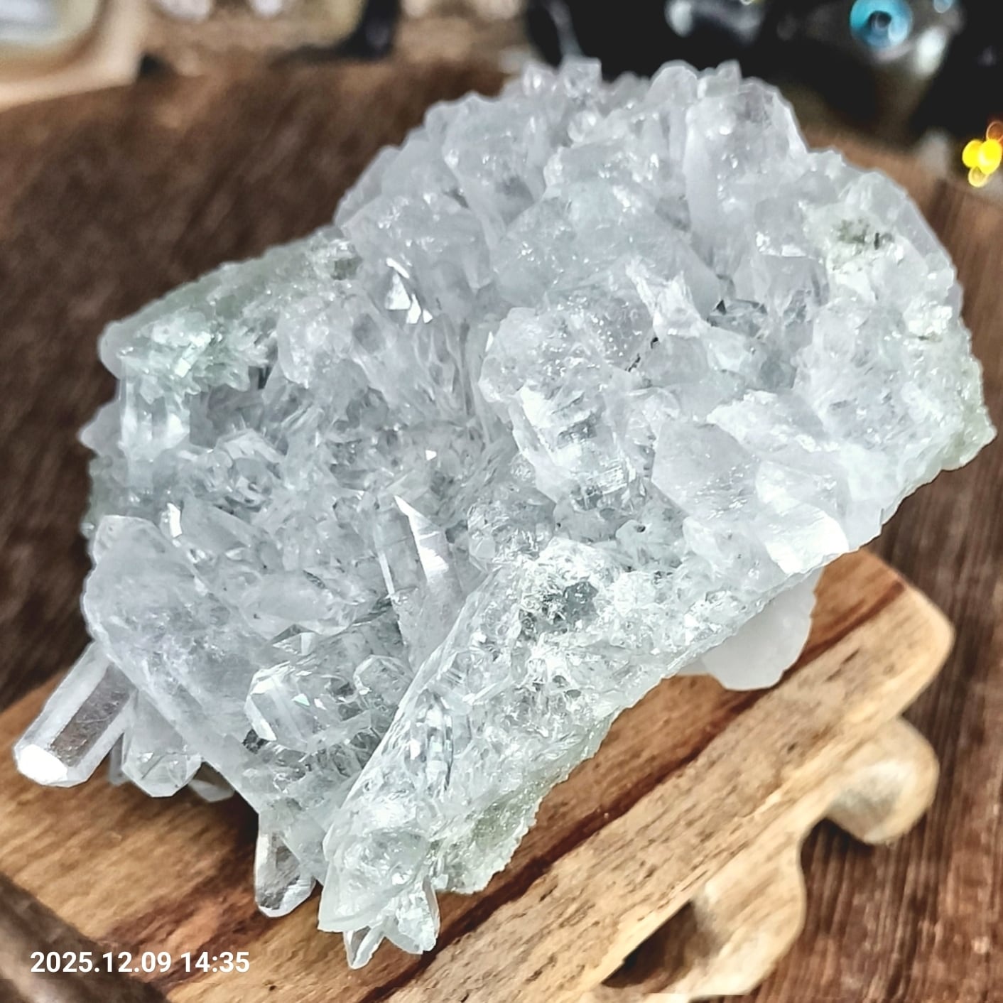 高品質 特大 天然 ヒマラヤ マニカラン水晶 原石 クラスター 2.7kg