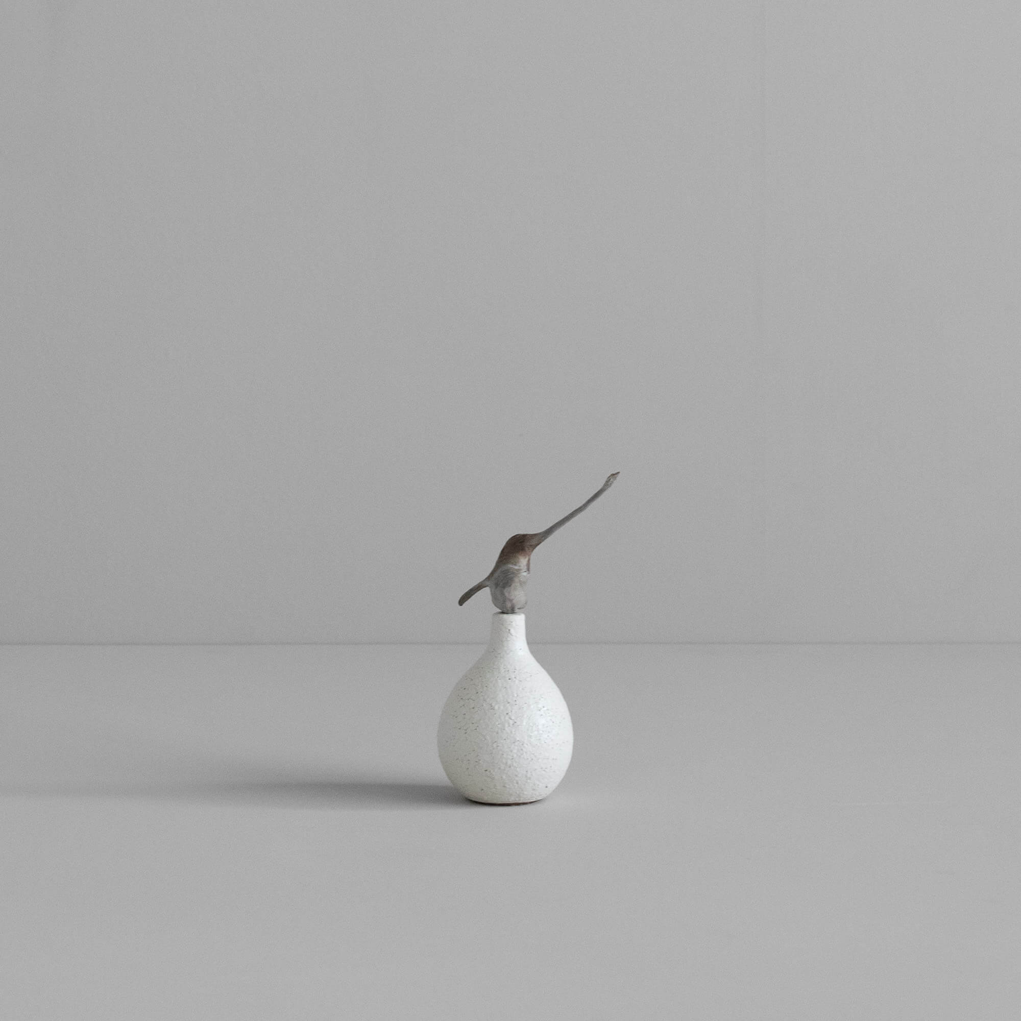 stone 一輪挿し 05 - 辻 有希 | ROUND ROBIN FOLK CRAFT