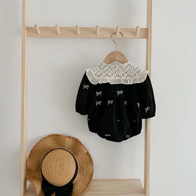 【取寄】流行りのリボンが可愛すぎるフリル襟のリボン長袖ロンパース