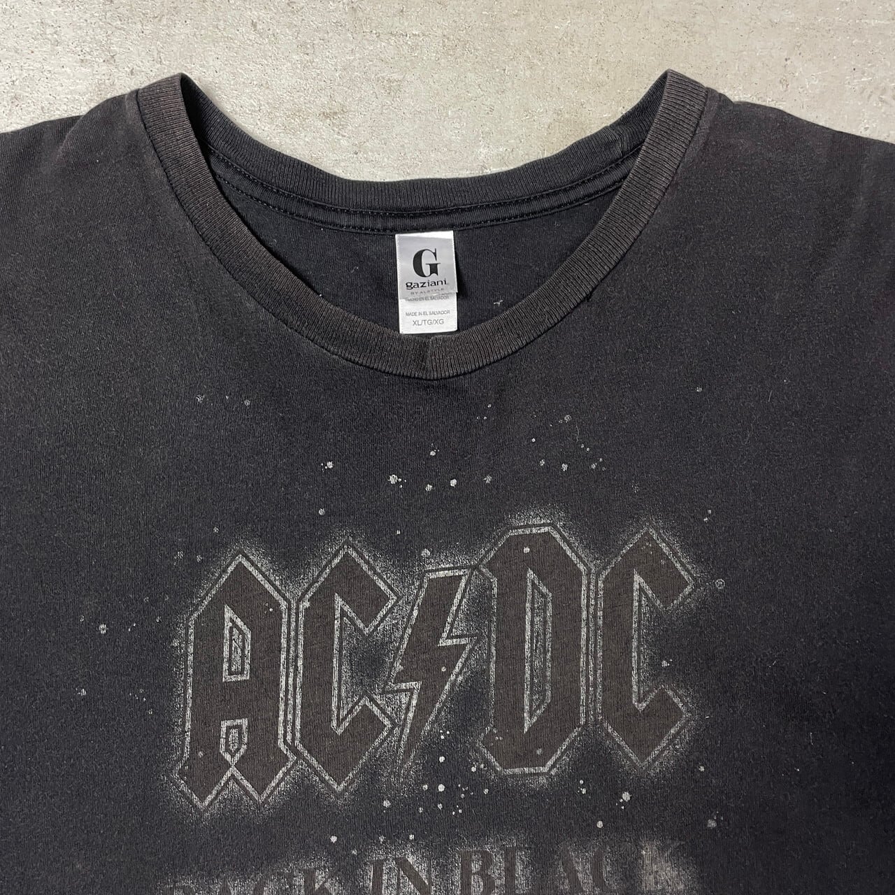 00年代 AC/DC BACK IN BLACK 2005 ロゴプリント バンドTシャツ メンズ