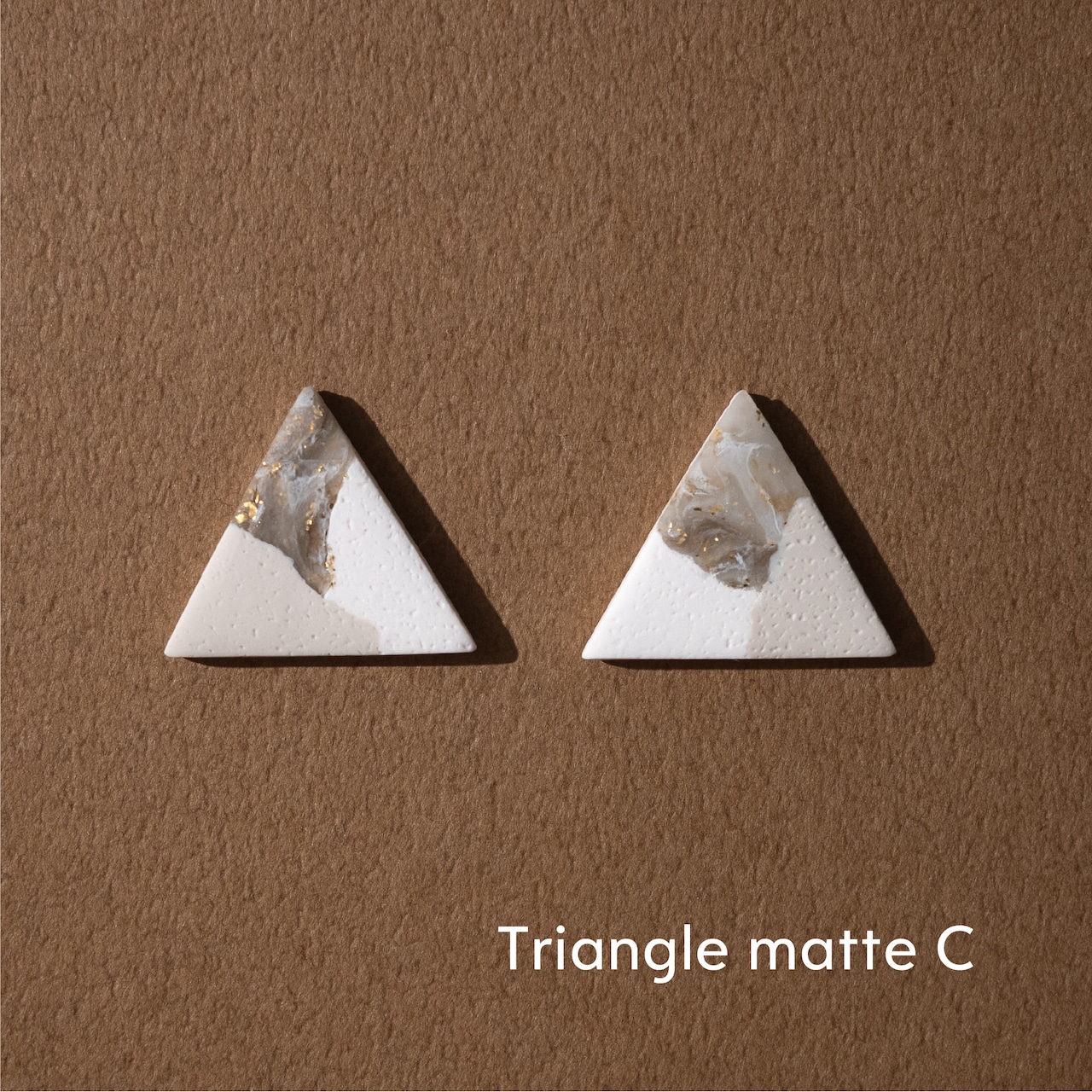 LOOP hogu v1 : Triangle Studs