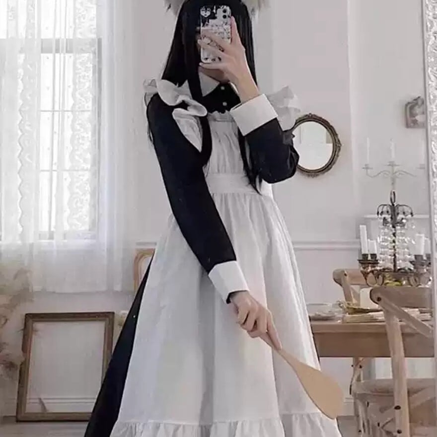 クラロリ クラシカルメイドワンピース 英国×ロングスカート｜WithU