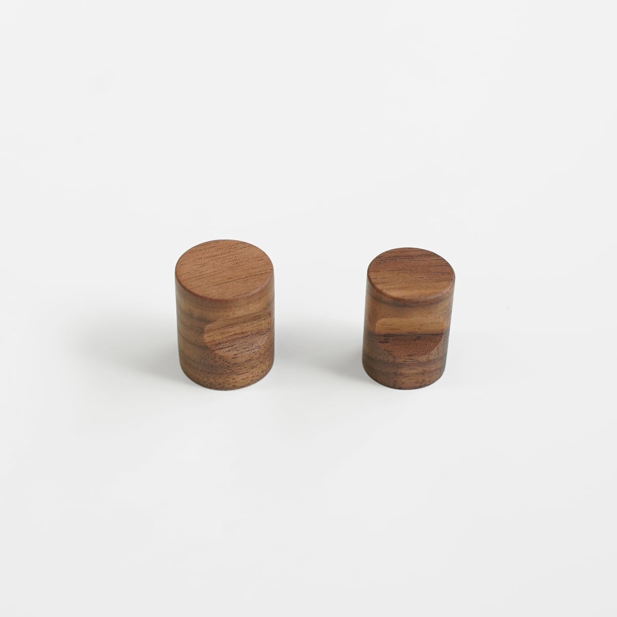 post knob (S)【木製つまみ】キャビネット 家具 部品 扉 引き出し