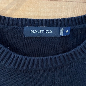 【NAUTICA】ニット セーター 黒ボディ 刺繍ロゴ クルーネック US古着