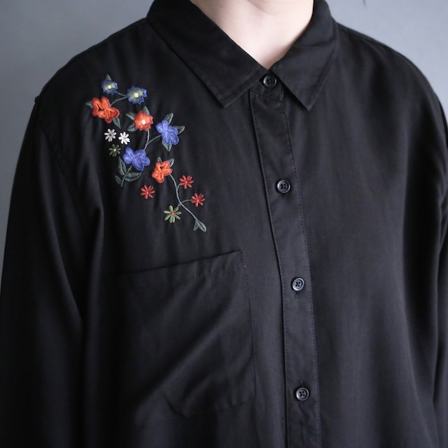 ”刺繍×花" beautiful flower embroidery design loose shirt