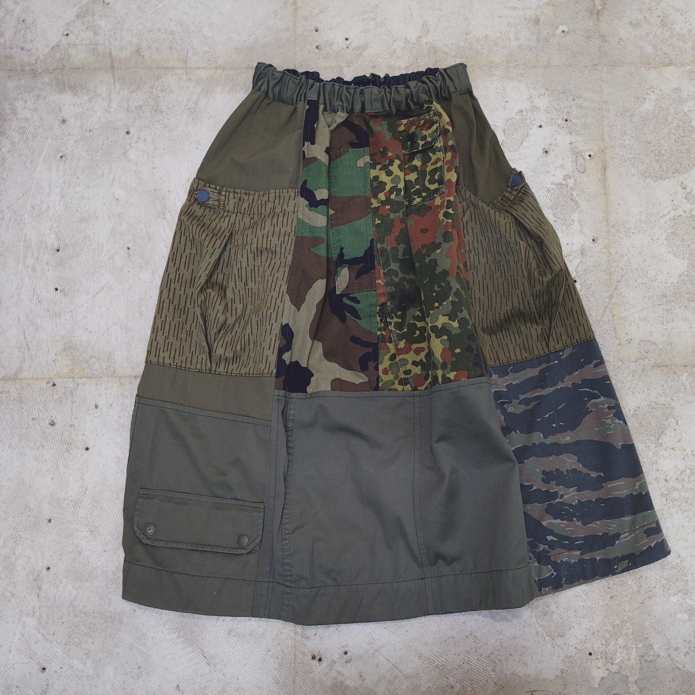 SPECIAL GUEST K.K. Sex Camo Mesh Shorts (GRAY) | PAY ID