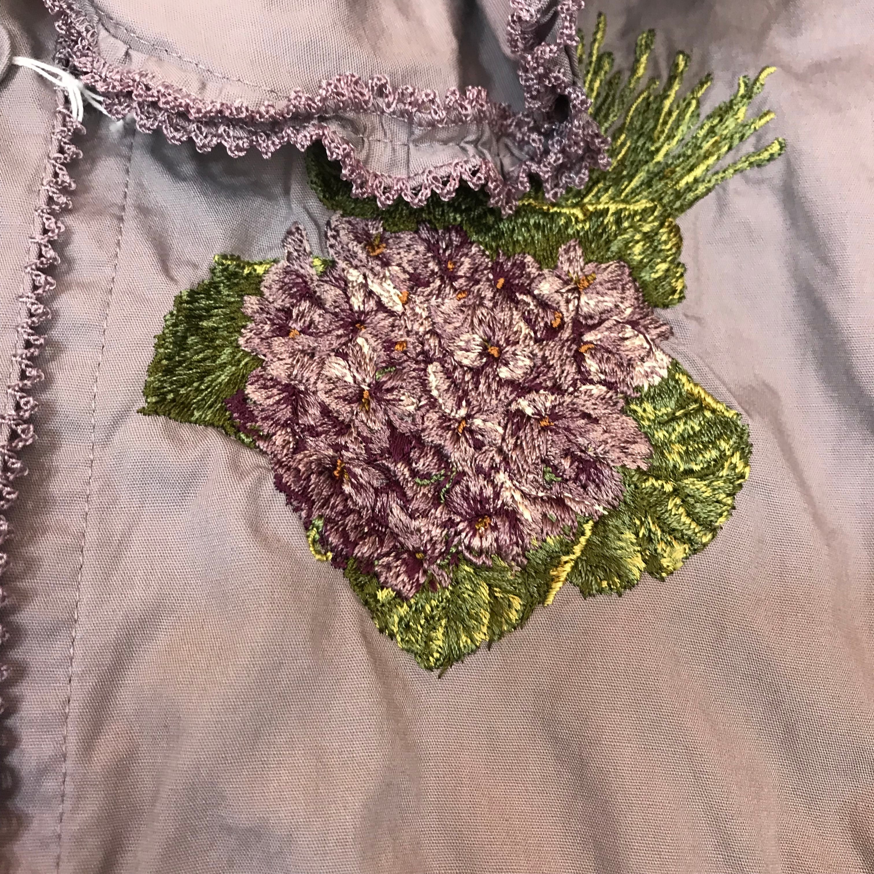 ワンダフルワールド 半袖ブラウス 花柄刺繍 薄ピンク ワンダフルワールド 半袖ブラウス 花柄刺繍 薄ピンク 【公式通販】