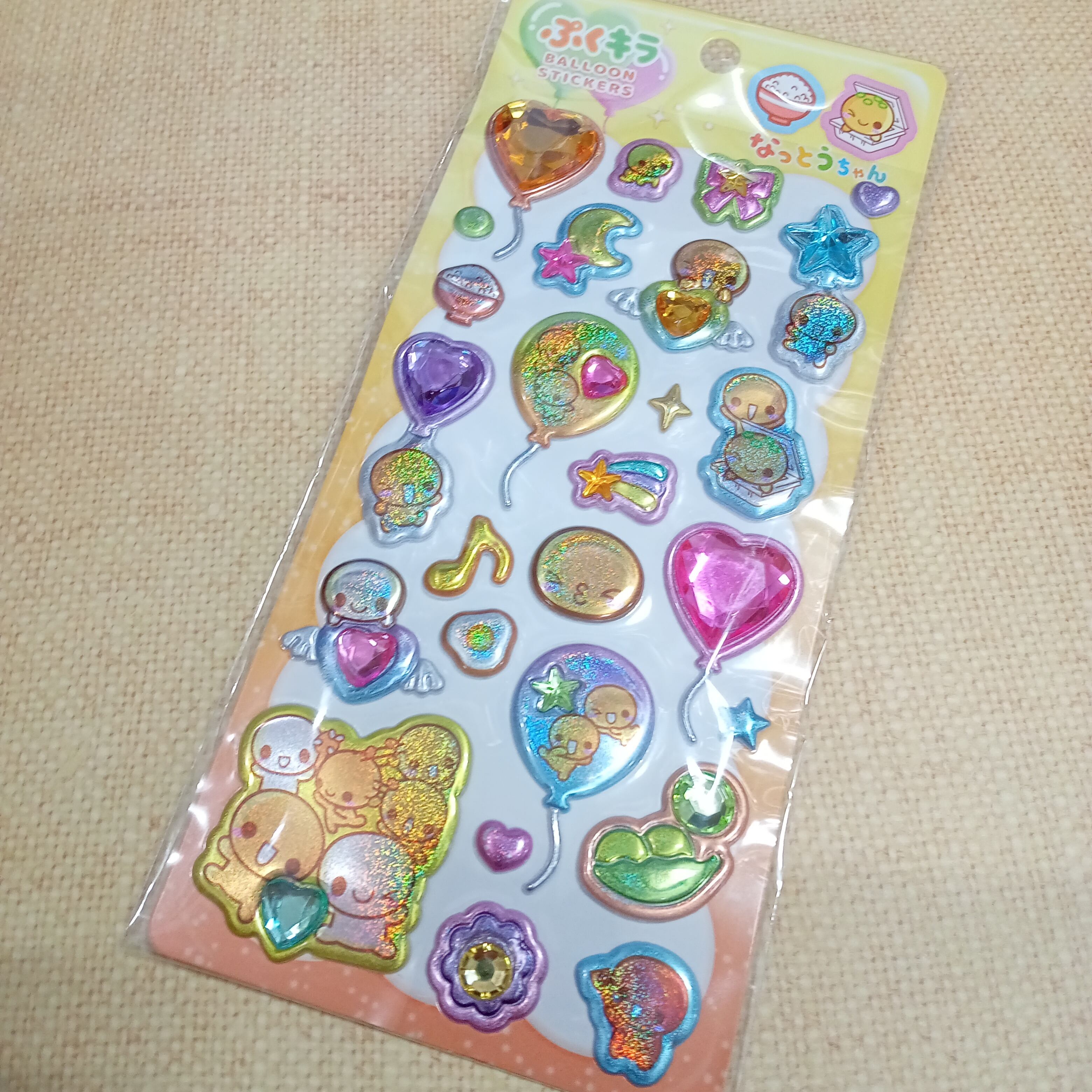 平成メモリー ぷくキラバルーンステッカー なっとうちゃん | てんくーどう