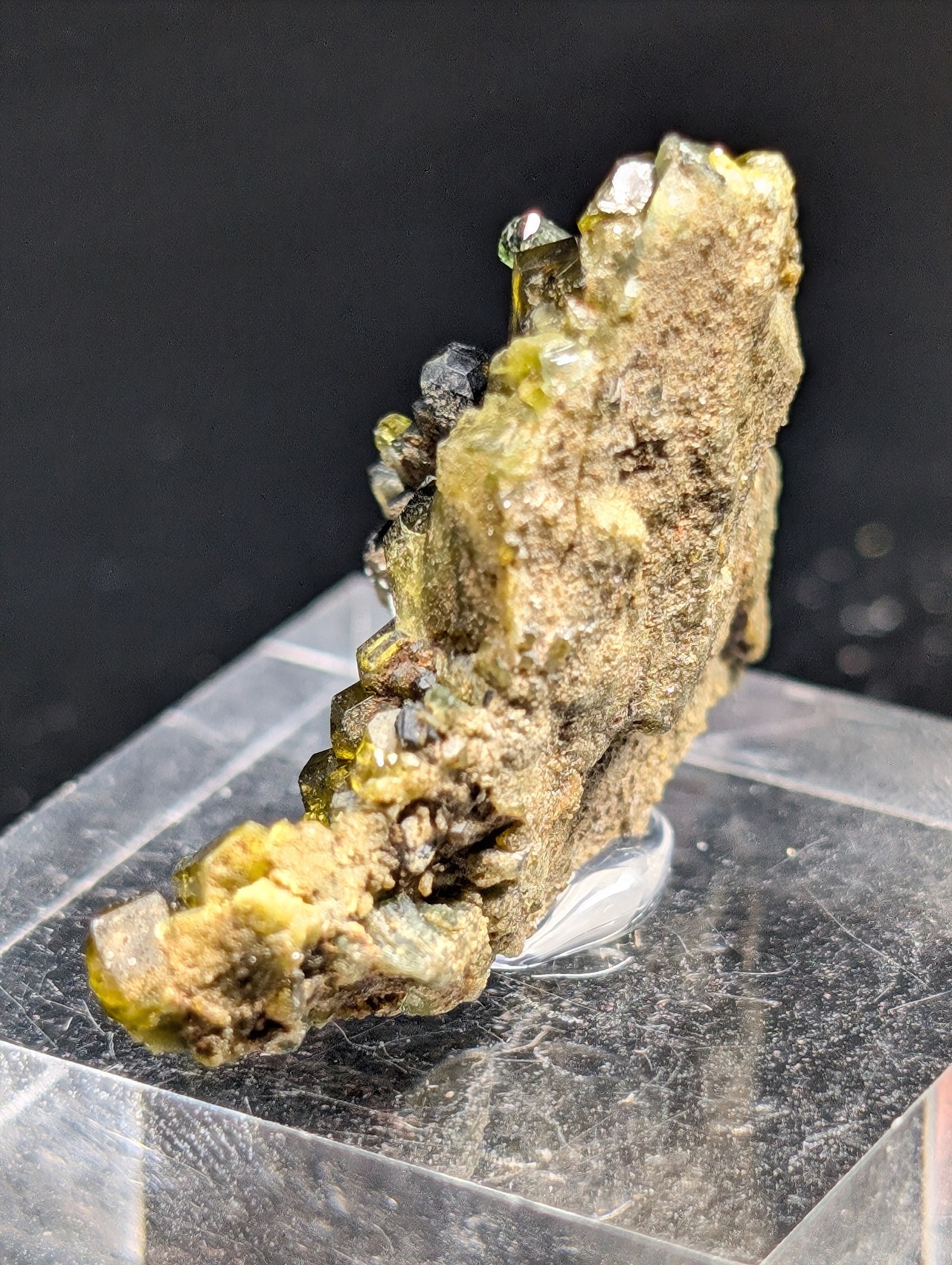 【moch様専用】クロムダイオプサイド(左) /アンドラダイトガーネット(右)  Spingar Range, Khogiani, Nangarhar, Afghanistan　AR80601113