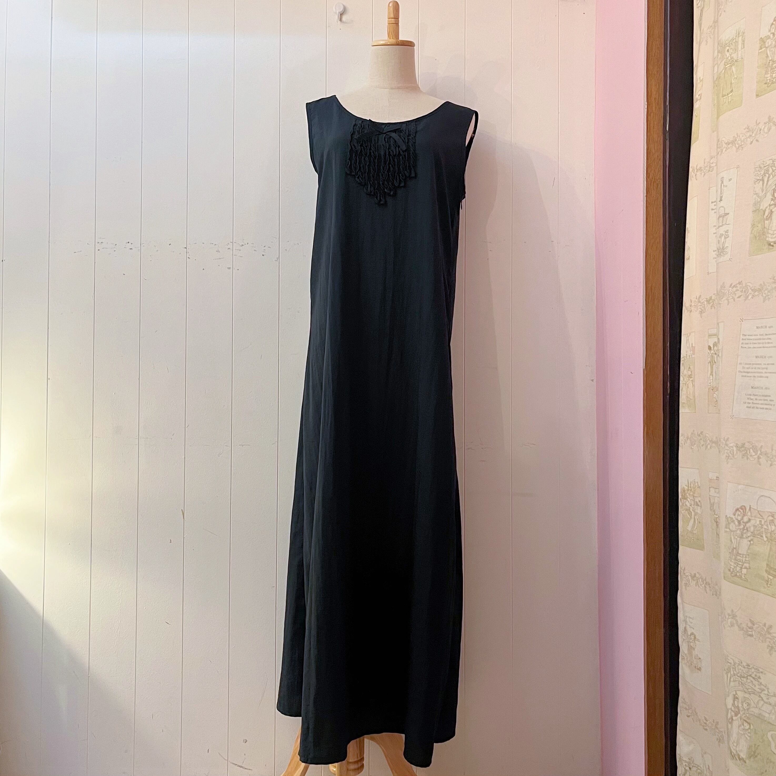 black frill ribbon jumper skirt