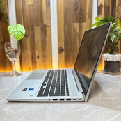 最新2022年式‼️HP ProBook 450 G9/Core i5 第12世代/メモリ8GB/SSD256GB/FHD/ノートパソコン