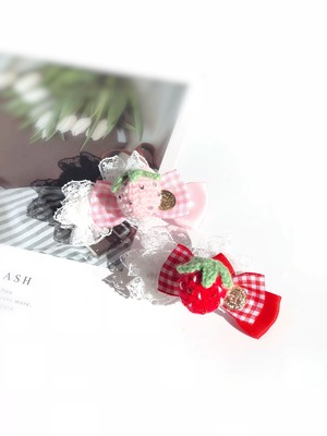 【おとりよせ商品】strawberry accessory