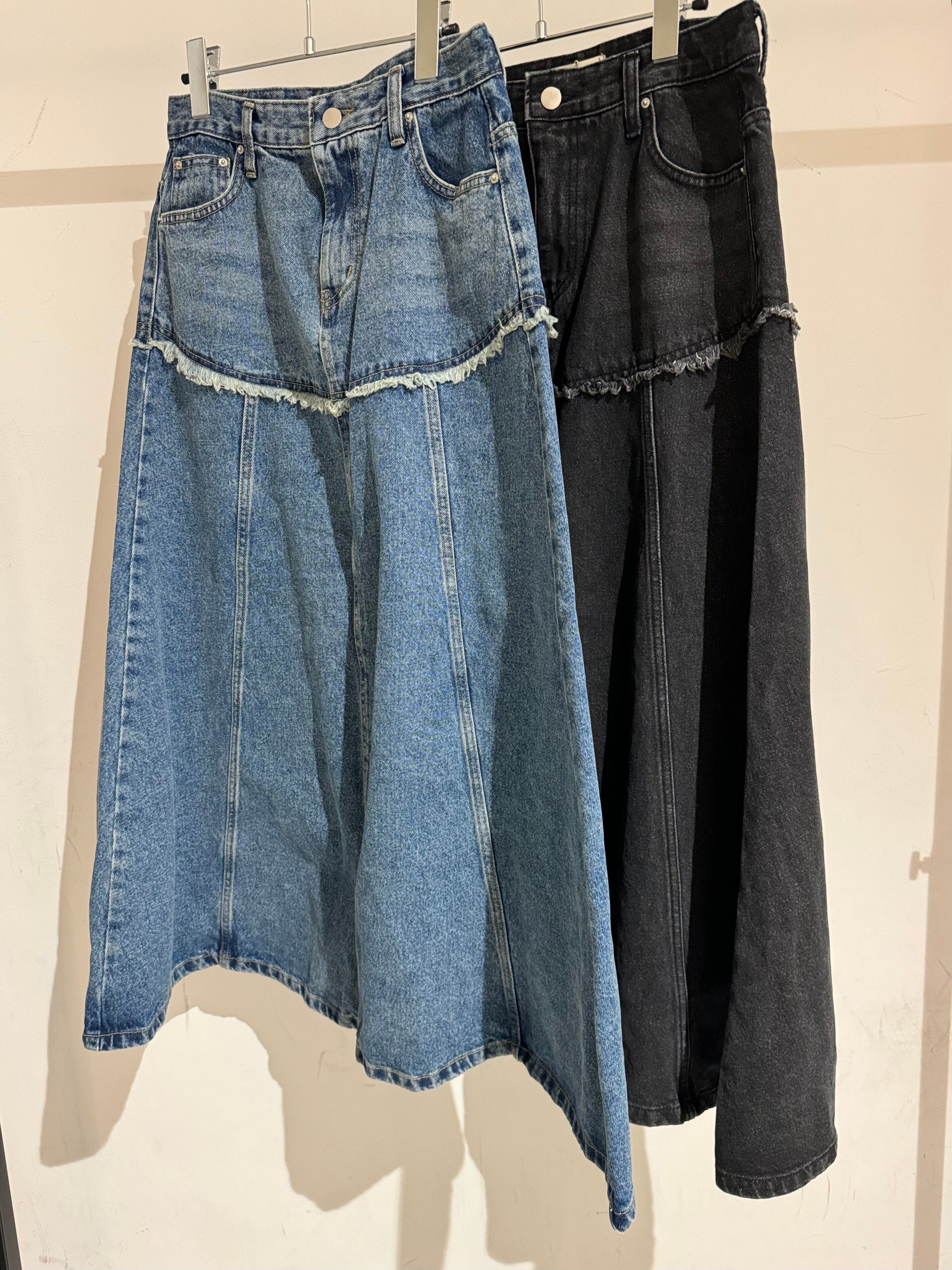 switch line fringe flare denim skirt