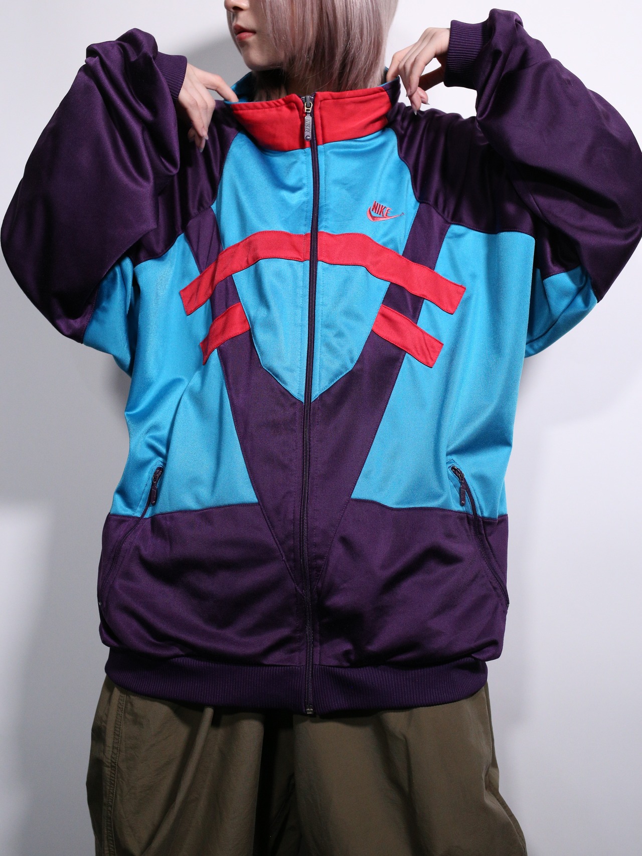 "NIKE" psychedelic color over silhouette track jacket - 3