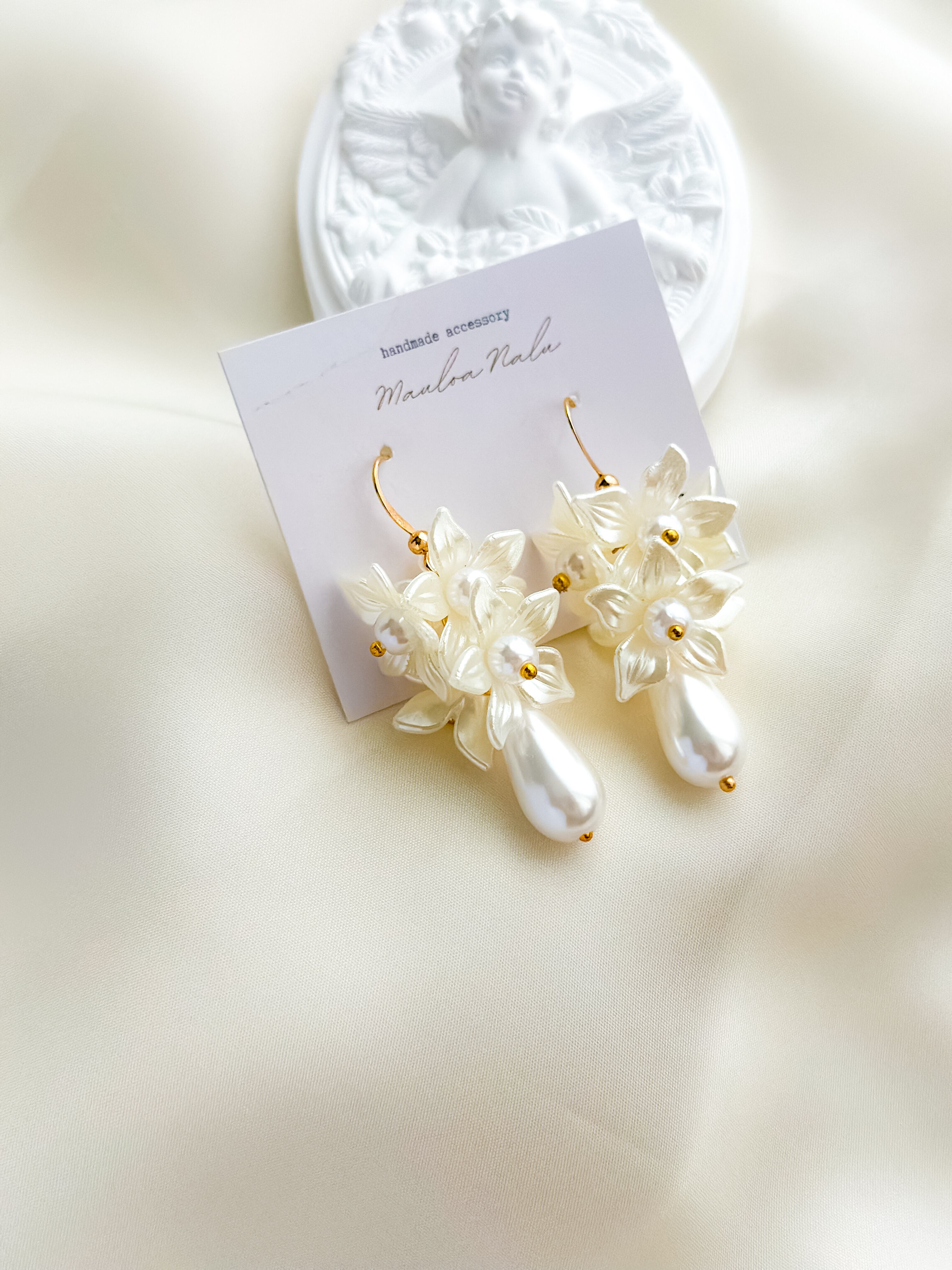 ハナトリエ-- ハンドメイド・手芸 no.807 ホワイト白シフォン×パール